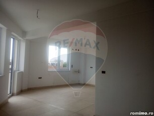 Apartament 3 camere micalaca