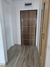 Apartament 3 camere semidecomandat, zona Arhitectilor