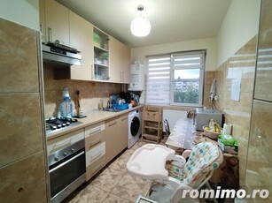 Apartament 3 camere, zona Marinescu!