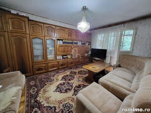 Apartament 3 camere,65Mp, zona Plopilor, Sighisoara