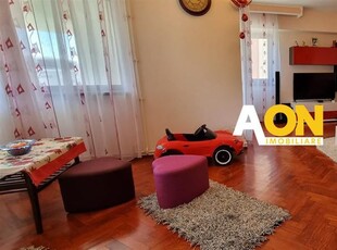 Apartament 4 camere Bloc cu Lift