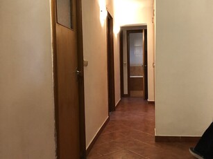 Apartament 4 camere Titan, bloc H, decomandat