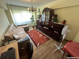 Apartament 4 camere zona Far