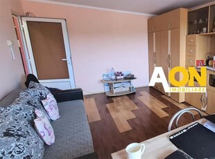 Apartament cu 2 Camere decomandat, mobilat-utilat, zona Ampoi 2