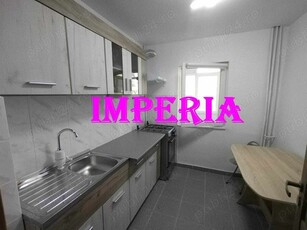 Apartament cu 2 camere, strada Bucovina, etaj 2