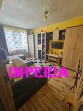 Apartament cu 2 camere, Bloc Nou- zona Scolii nr.11, etajul 3