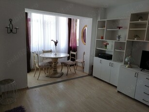 Apartament cu 2 camere,Micro 20