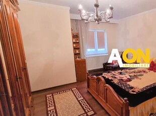 Apartament cu 3 Camere, 2 bai, Boxa 16MP + Garaj si loc de parcare