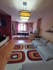 Apartament cu 3 camere