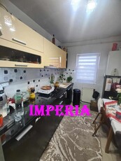 apartament cu 3 camere, Imp.Traian + Garaj