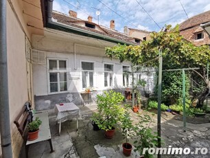 Apartament cu 3 camere langa Butoiul de Aur zona Orasul de Jos