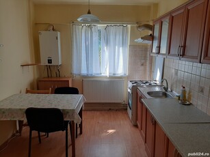 Apartament cu 4 camere, 88 mp, Central