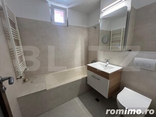 Apartament de 3 camere, decomandat cu finisaje de lux, parter