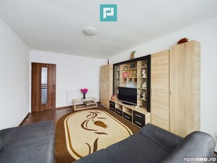 Apartament decomandat cu 2 camere în Aradul Nou