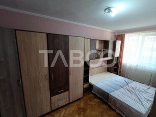 Apartament etaj 2 cu 3 camere 65 mpu pivnita Ultracentral Alba Iulia