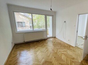 Apartament etajul 1