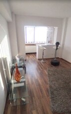 Apartament modern cu 3 camere de vânzare în zona Bascov