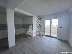 Apartament nou cu 3 camere, finisat, zona Torontalui