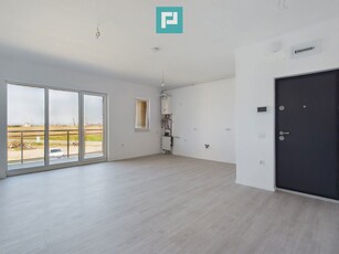 Apartament nou cu 3 camere în Via Carmina