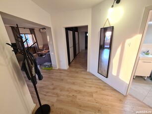 Apartament tip penthouse, Intim Piata Spitalului