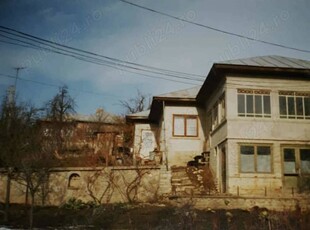 Casa de vinzare in Dumitresti - Vrancea intr-o zona mirifica