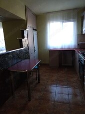 De vânzare apartament cu 3 camere