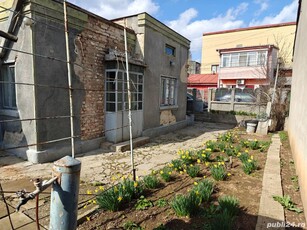 De vanzare Casa+Teren zona Antiaeriana