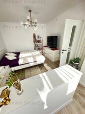 Etaj 2! Apartament 2 camere, Podu Ros, 50mp, RENOVAT