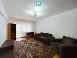 Inchiriere apartament 2 camere Bulevardul Decebal apartament de 2 camere Apartament de