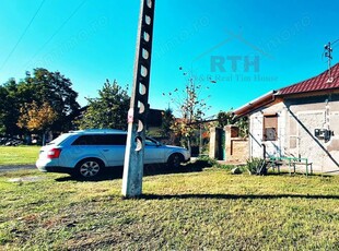 Oferim spre vanzare, casa cu 5 camere, 190 mp utili, la 25 de minute de Timisoara