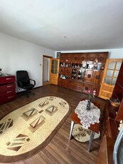 Particular - Apartament 2 camere Costieni