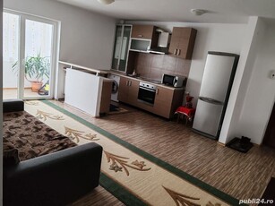 Persoană fizică vând apartament in Florești pe Str. Someșului. 0 7 5 1 0 4 2 6 6 4