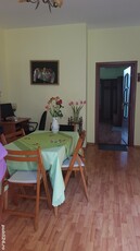 Proprietar vand apartament 3 camere , Piața Maria, parter, 147000 , tel.