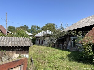 Teren+casa de vanzare Comuna Bogati, sat Bujoi