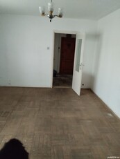 Vând apartament 2 cam exclus Ag. Imobiliare