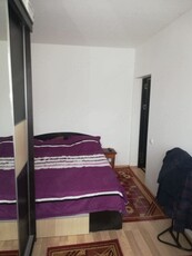 Vand apartament 2 camere