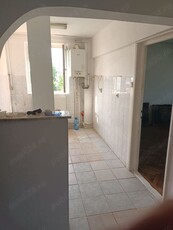 Vand apartament 2 camere