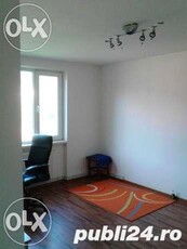 vand apartament 2 camere ( Central )sau schimb cu casa ,casa salas in jurul Resita + diferenta