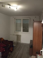 Vând apartament 2 camere parter Velenta