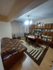 Vand apartament 2camere