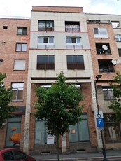 Vand apartament 3 camere, etaj 2, ultracentral