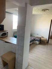 Vând apartament cu 2 camere!