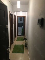 Proprietar, vand apartament cu 2 camere, loc parcare inclus