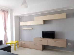 Vand apartament cu 2camere