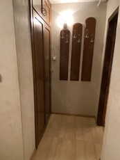 Vând apartament cu trei camere