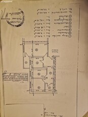 VAND apartament decomandat et 4 cu mansarda. Zona scoala nr.8 VS