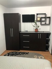 Vand apartament in Oradea cu 2 camere complet mobilat si utilat in cartierul Rogerius