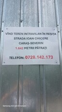 vând teren intravilan 1642mp.Resita Tel.