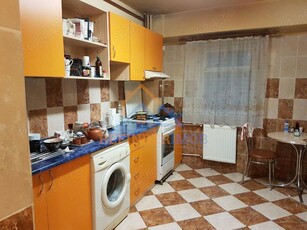 Vanzare apartament 3 camere 77mp zona Rahova-Salaj