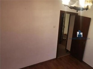 Vanzare Apartament 3 Camere Semidecomandat Berceni-Straja